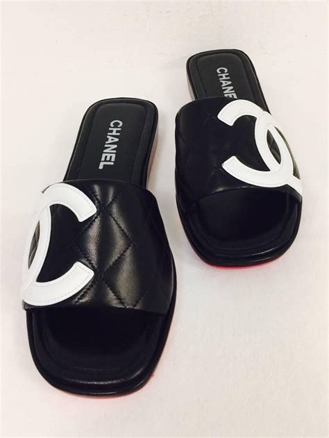 chanel lambskin slides